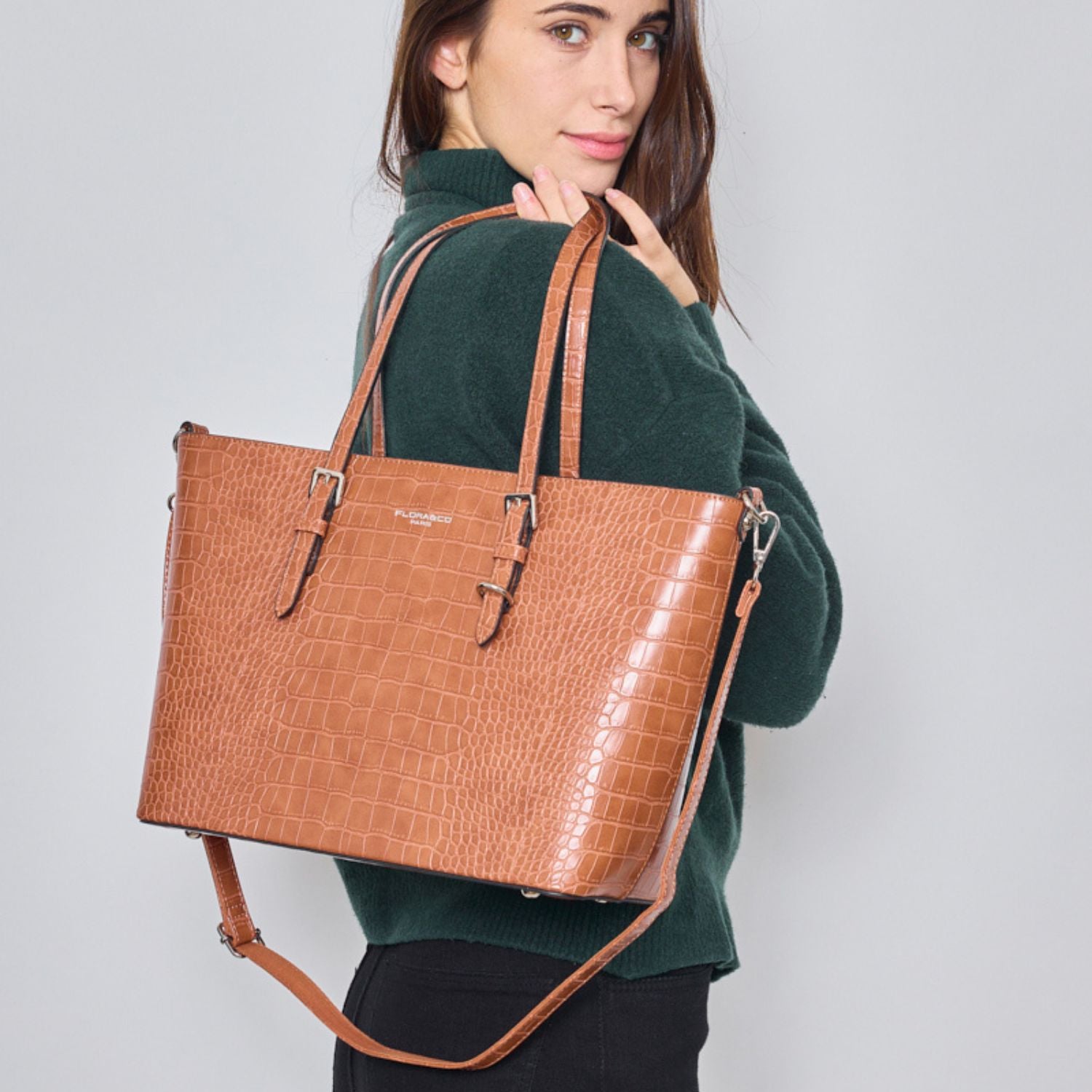 Flora & Co shopper X9527 croco voor dames cognac model